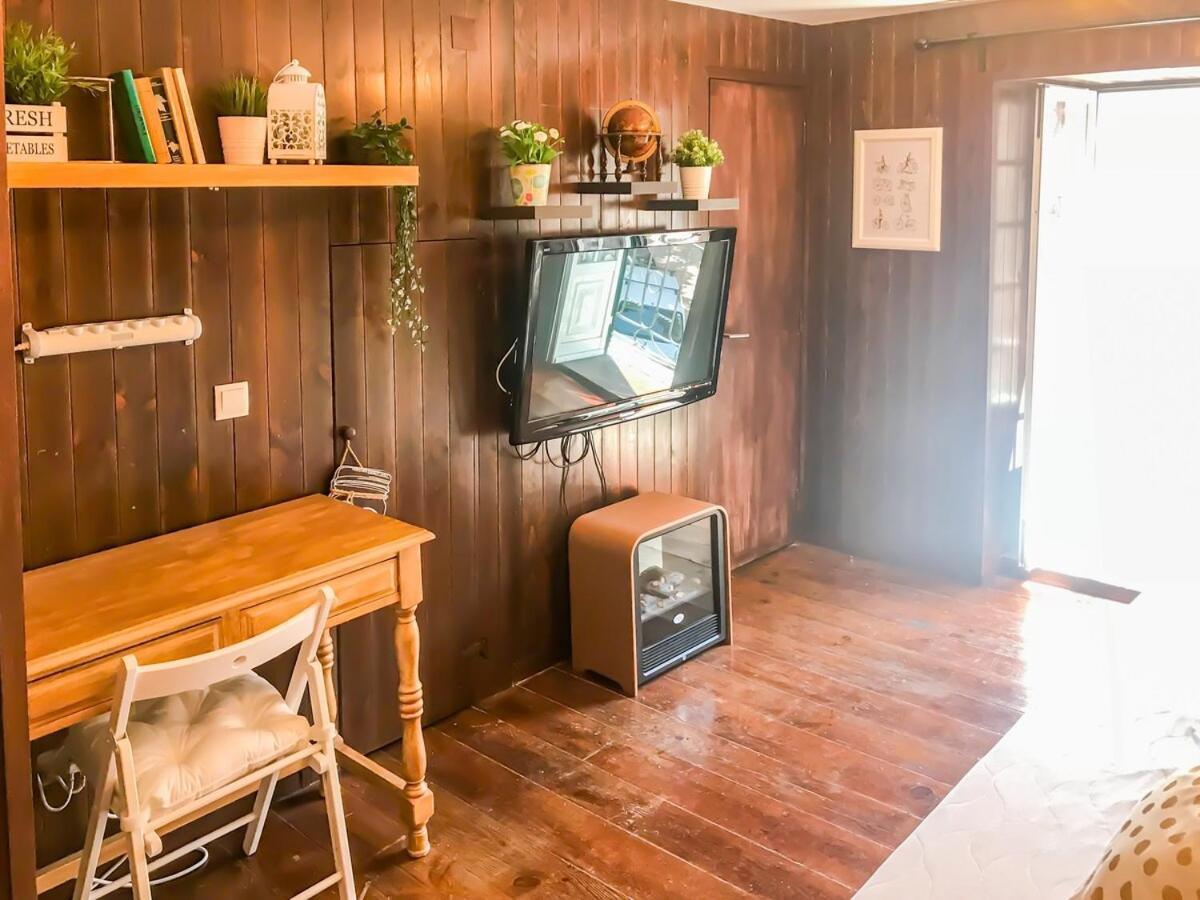 Apartamento Cozy Charming Flat In Flowers Garden!